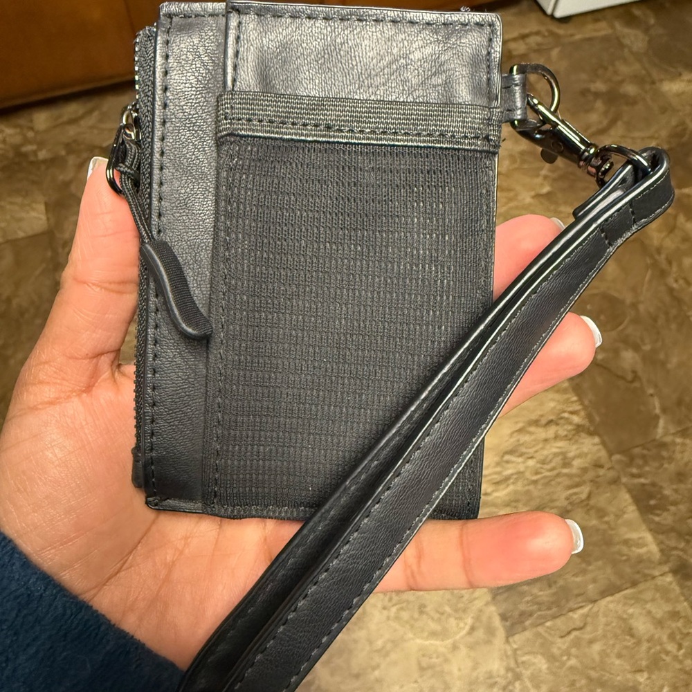 Radrev Black Leather Wristlet Wallet